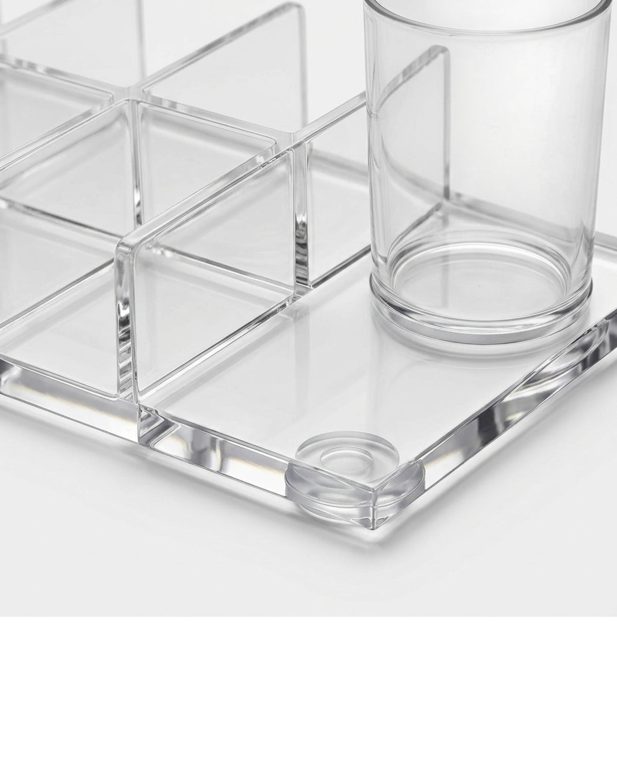 Wofka Eight Slot Acrylic Palette Organizer with Two Removable Cups Clear - Detail view